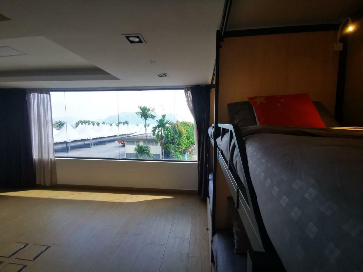 Shell Out Beach Club Suite Kuah Εξωτερικό φωτογραφία